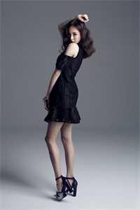 乱战异世之召唤群雄王仙芝